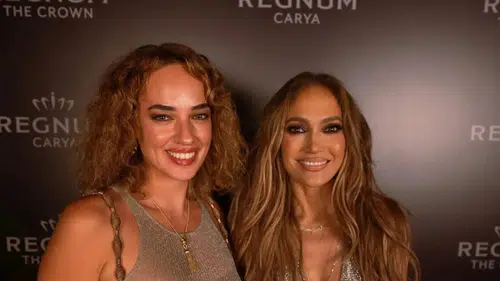 Seda Bakan'dan Büyük İtiraf: "Jennifer Lopez'le Fotoğraf İçin 1 Milyon TL Verdik İddiası"