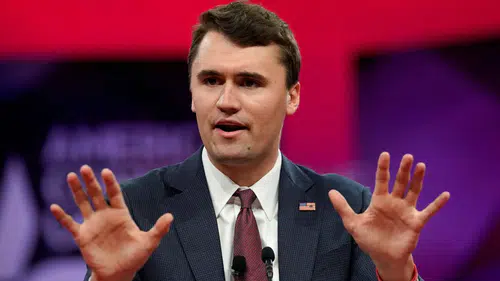 ABD’de Şok Saldırı: Sağcı Aktivist Charlie Kirk’e Silahlı Saldırı