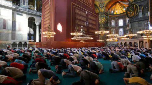 Cuma Namazı Saatleri Açıklandı! 12 Eylül İstanbul, Ankara, İzmir Ve İl İl Vakitler