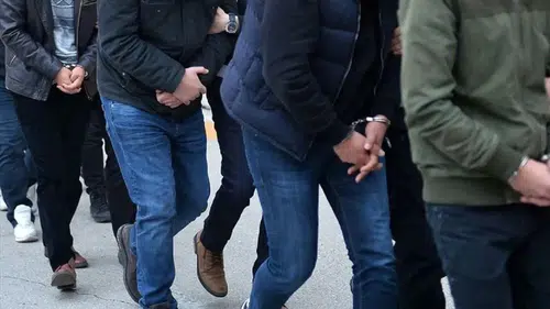 65 Kişiyi 'Sigorta Yapma' Vaadiyle 3 Milyon TL Dolandırdılar