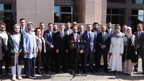 AK Parti'den CHP Lideri Özgür Özel'e Suç Duyurusu