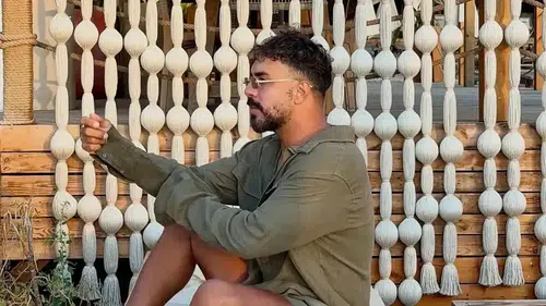 Zenne Arif Saçlı Kimdir? Dansçının Sahne Kariyeri
