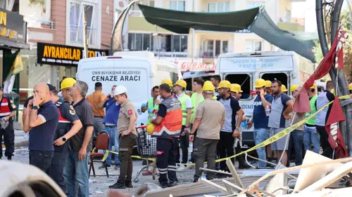 İzmir'de 5 Kişinin Hayatını Kaybettiği Patlamada Lokanta Sahibi Tahliye Edildi