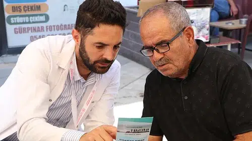 Van'da Ücretsiz Sigara Bırakma Hizmeti: Mobil Timler Sokaklarda