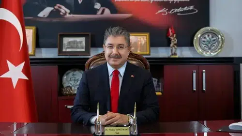 Eskişehir'in Yeni Valisi Erdinç Yılmaz Kimdir?