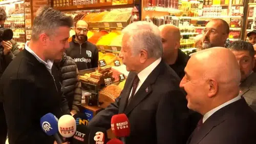 TBMM Başkanvekili Celal Adan: "Elli senedir Türkiye'yi yoran, bir büyük olaydan da kurtuluyoruz"