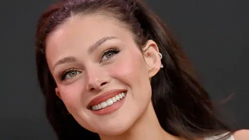 Brooklyn Beckham’ın Eşi Nicola Peltz: Kimdir ve Ailesi Hakkında Bilgiler