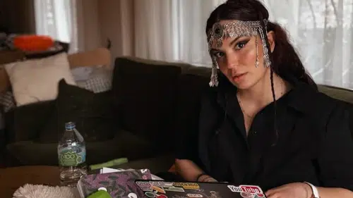 Aslı Bekiroğlu, Rahim Miyomu Ameliyatında Yaşanan Talihsiz Olay Sonrası 5. Ameliyatını Geçirdi