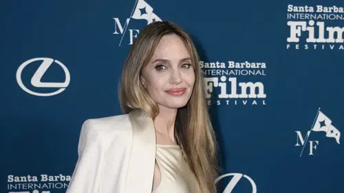 Angelina Jolie, ABD'den Taşınma Kararıyla Neleri Değiştiriyor?
