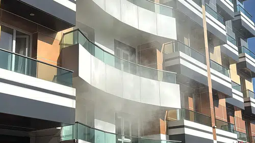 Karabük'te otelde çıkan yangın, 1 kişiyi dumandan etkiledi mi?