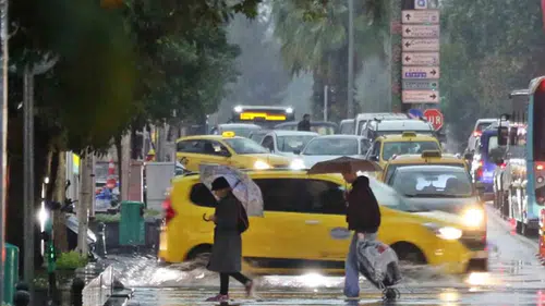 Meteoroloji, hafta sonu için yağışlı hava uyarısında bulundu mu?