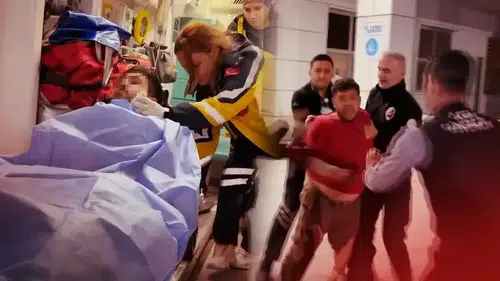 Aksaray’da Bıçaklama Olayı Sonrası Yaralıların Gazetecilere Saldırması Neden Oldu?