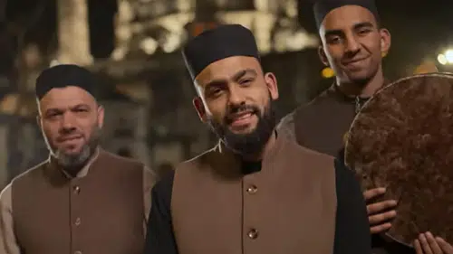 Kabe'de Hacılar Hu Der Sözleri: Celal Karatüre Kimdir ve Nerelidir?