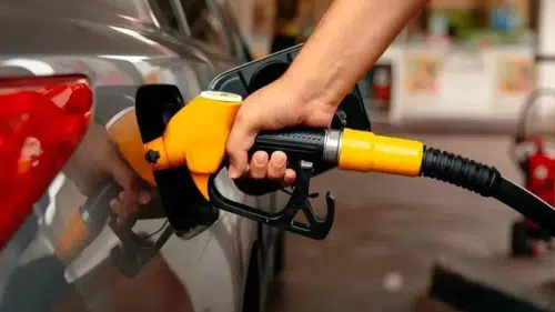 Abd-iran gerilimi akaryakıt fiyatlarını nasıl etkiliyor? benzine zam bekleniyor