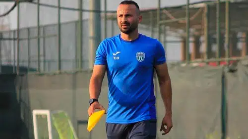 Üst Üste 5 Mağlubiyetin Ardından Bornova 1877 Teknik Direktörüyle Yollarını Ayırdı mı?