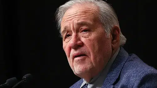 İlber Ortaylı kimdir? Türkiye'nin önde gelen tarihçisi hakkında merak edilenler