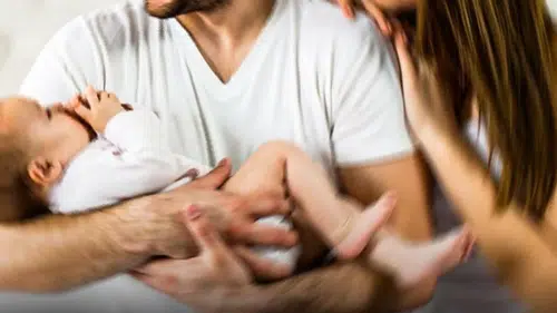 Doğum İzni Süresi 24 Haftaya, Babalık İzni Süresi 10 Güne Yükselebilir Mi?