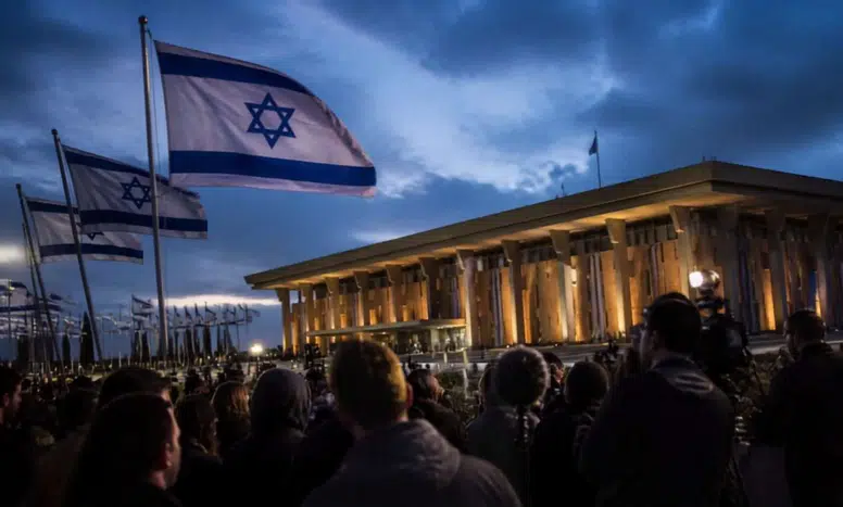 İsrail'de Haredi krizi büyüyor: Bakan Yardımcısı görevinden istifa etti