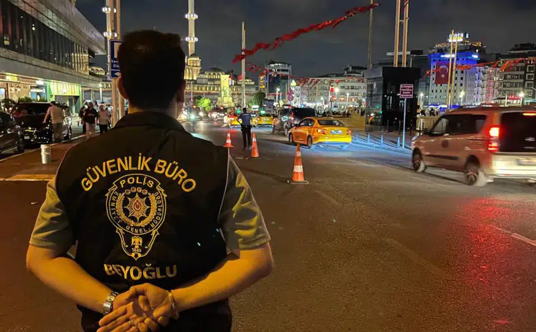 İstanbul'da Huzur Uygulaması: 1114 Kişi Gözaltına Alındı