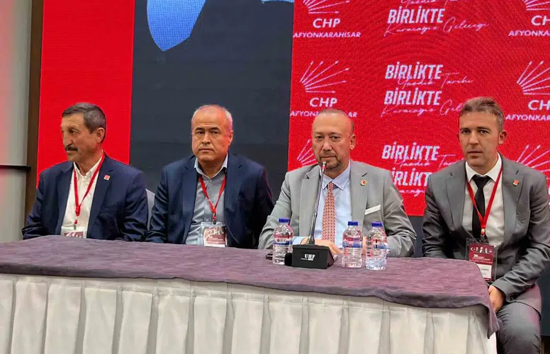CHP Kongresinin Basına Kapatılması Kararına Tepkiler