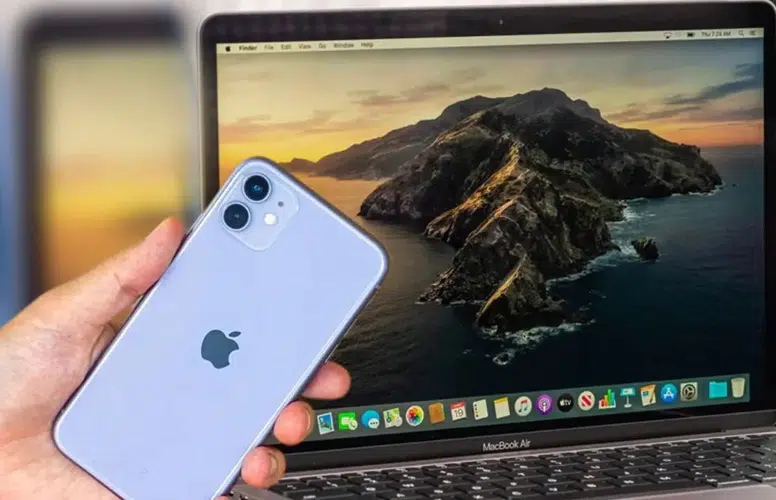 Öğrencilere Vergisiz Telefon ve Bilgisayar İçin Kanun Teklifi Mecliste: iPhone ve Samsung Fiyatları Yarıya Düşüyor