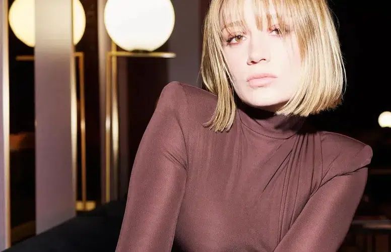 Gizem Karaca'nın Kızı Leyla Yaz ile Eğlenceli Anları Sosyal Medyada Gündem Oldu