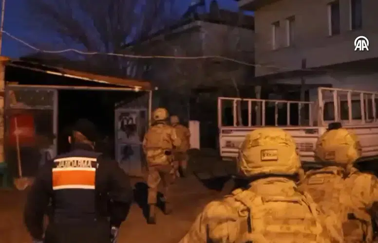 Nevşehir'de Uyuşturucu Ticareti Yapanlara Yönelik Operasyon: 4 Şüpheli Tutuklandı