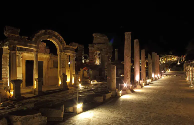 Kültürel Miras Koruma Çabaları, Türkiye'yi Uluslararası Arenada Güçlendiriyor