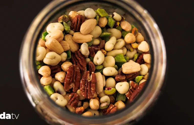 Kuruyemiş Paketlerinde Büyük Parçaların Yüzeye Çıkmasının Sebepleri Neler?