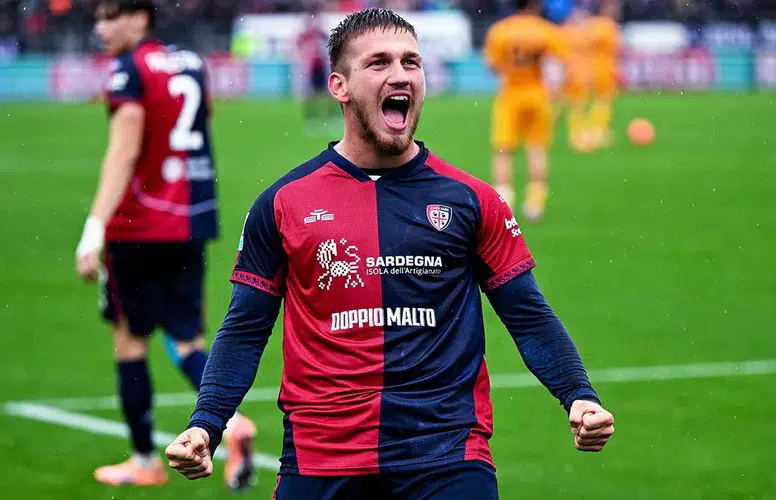 Beşiktaş'ın genç yıldızı Semih Kılıçsoy için Cagliari'den önemli adım mı geliyor?