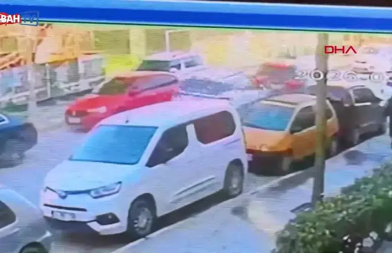 Avcılar'da Motosikletli Şüphelilerin Takibi Sırasında Polis Kazası Gerçekleşti Mi?