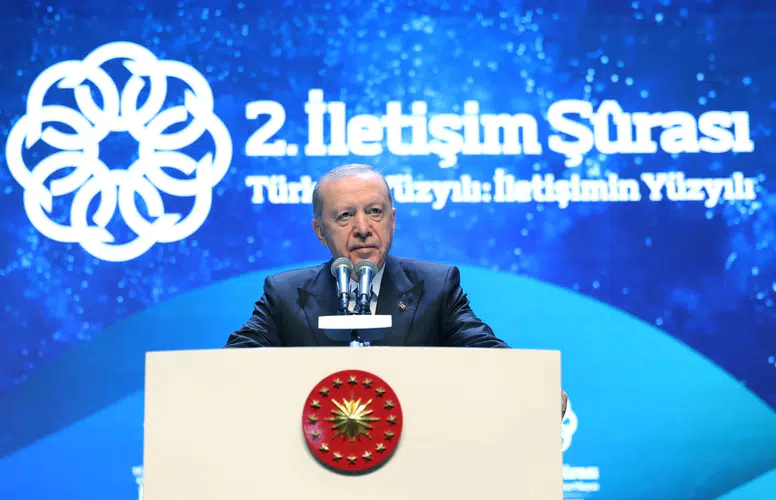 Erdoğan: Dezenformasyonla mücadele millî güvenlik meselesi