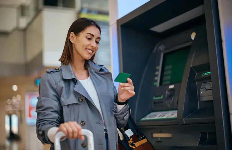 Cuma Günü EFT ve FAST Saatleri: Para Ne Zaman Geçer?