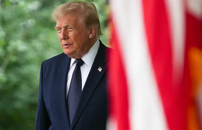 İran'dan Trump'a Sert Yanıt: Hürmüz Boğazı Kontrolü Devam Edecek!