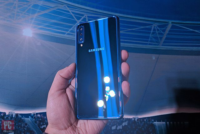 Samsung Galaxy A7 30 Ekim'de Türkiye'de! Fiyatı ve Özellikleri 9