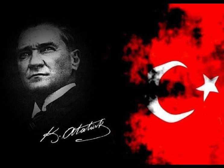 Ünlülerden 29 Ekim Cumhuriyet Bayramı mesajları 7
