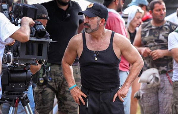 Cem Yılmaz 10 ayda 20 kilo verdi son hali inanılmaz 7