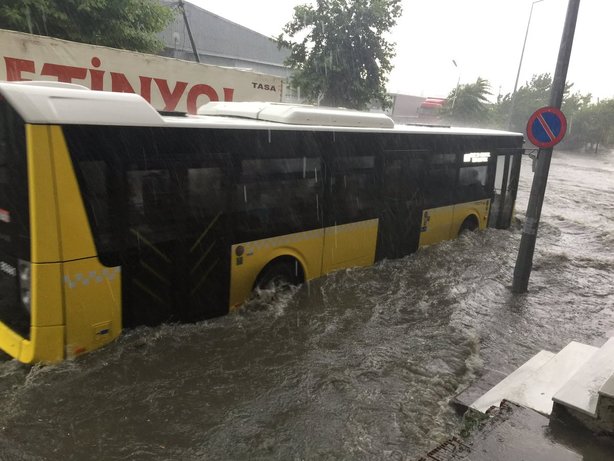 İstanbul Temmuz'da yağmura teslim 4