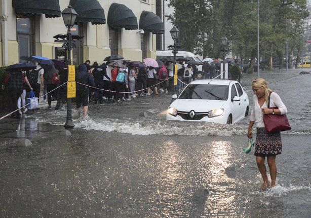 İstanbul Temmuz'da yağmura teslim 8