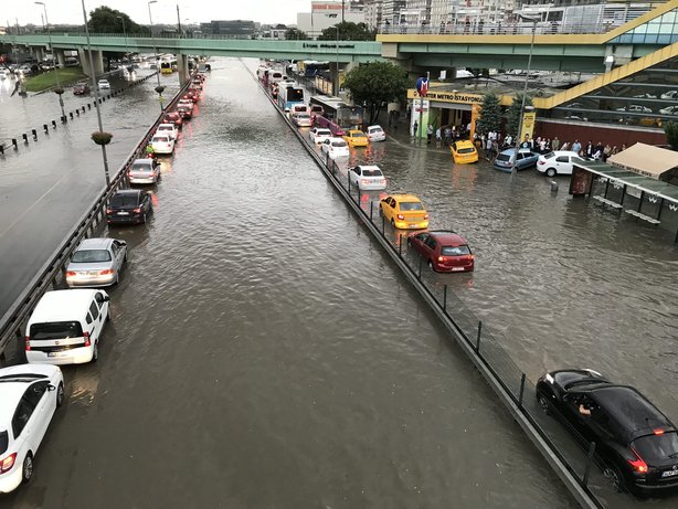 İstanbul Temmuz'da yağmura teslim 9